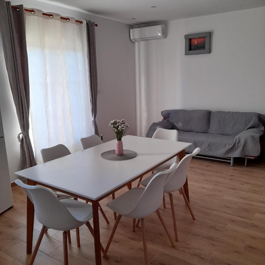 ביוגראד נה מורו Apartments Filipovic מראה חיצוני תמונה