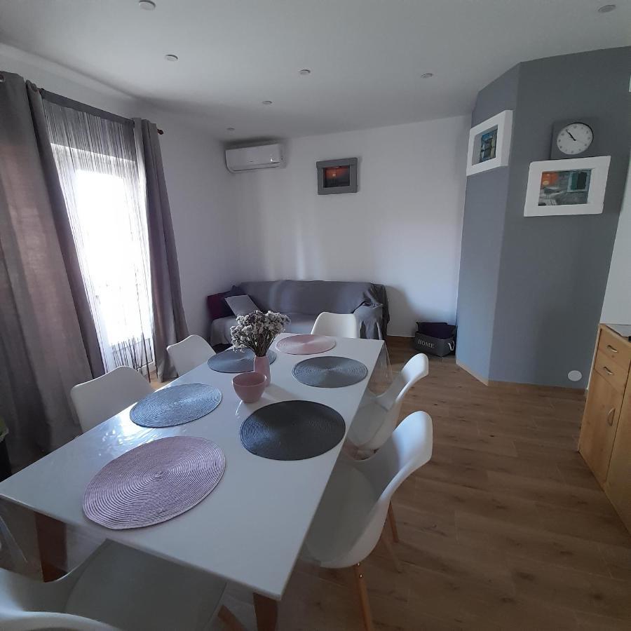 ביוגראד נה מורו Apartments Filipovic מראה חיצוני תמונה