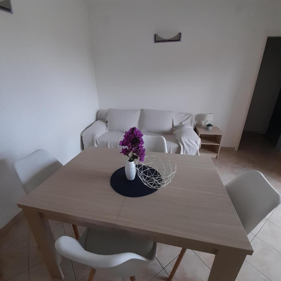 ביוגראד נה מורו Apartments Filipovic מראה חיצוני תמונה