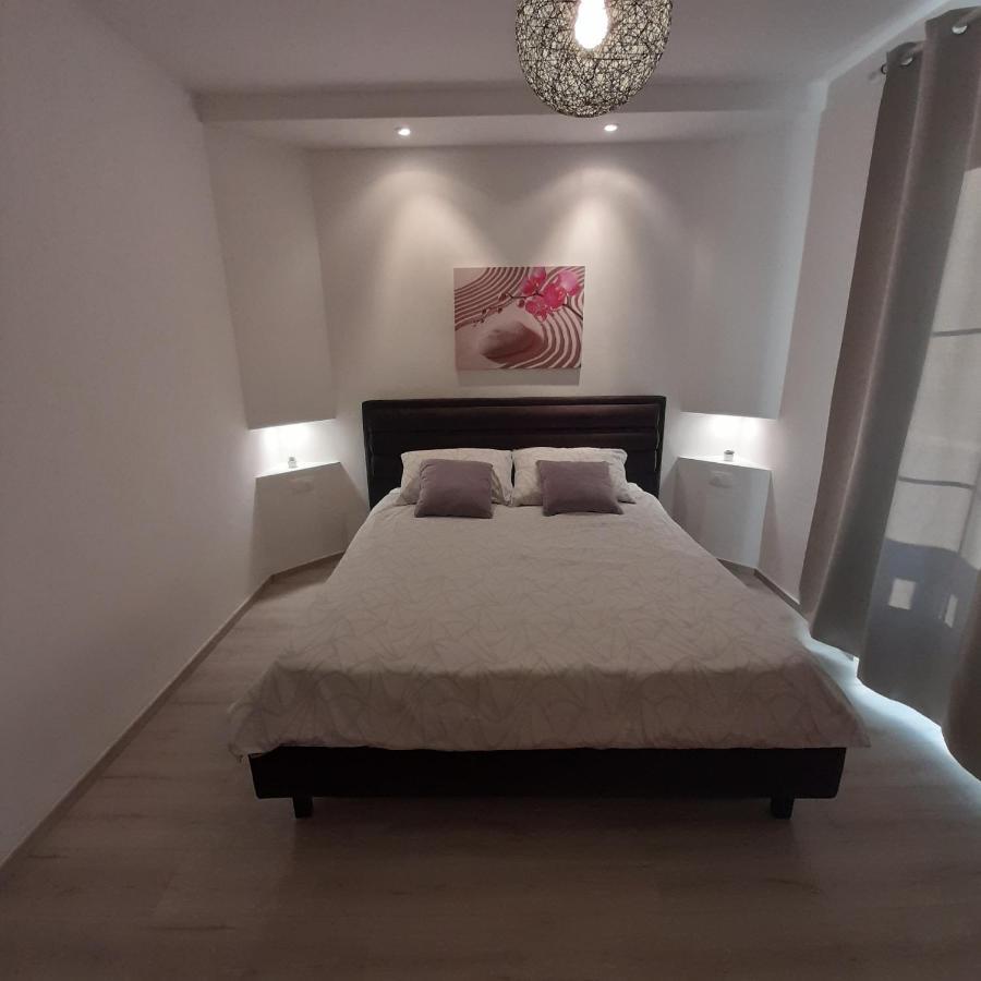 ביוגראד נה מורו Apartments Filipovic מראה חיצוני תמונה
